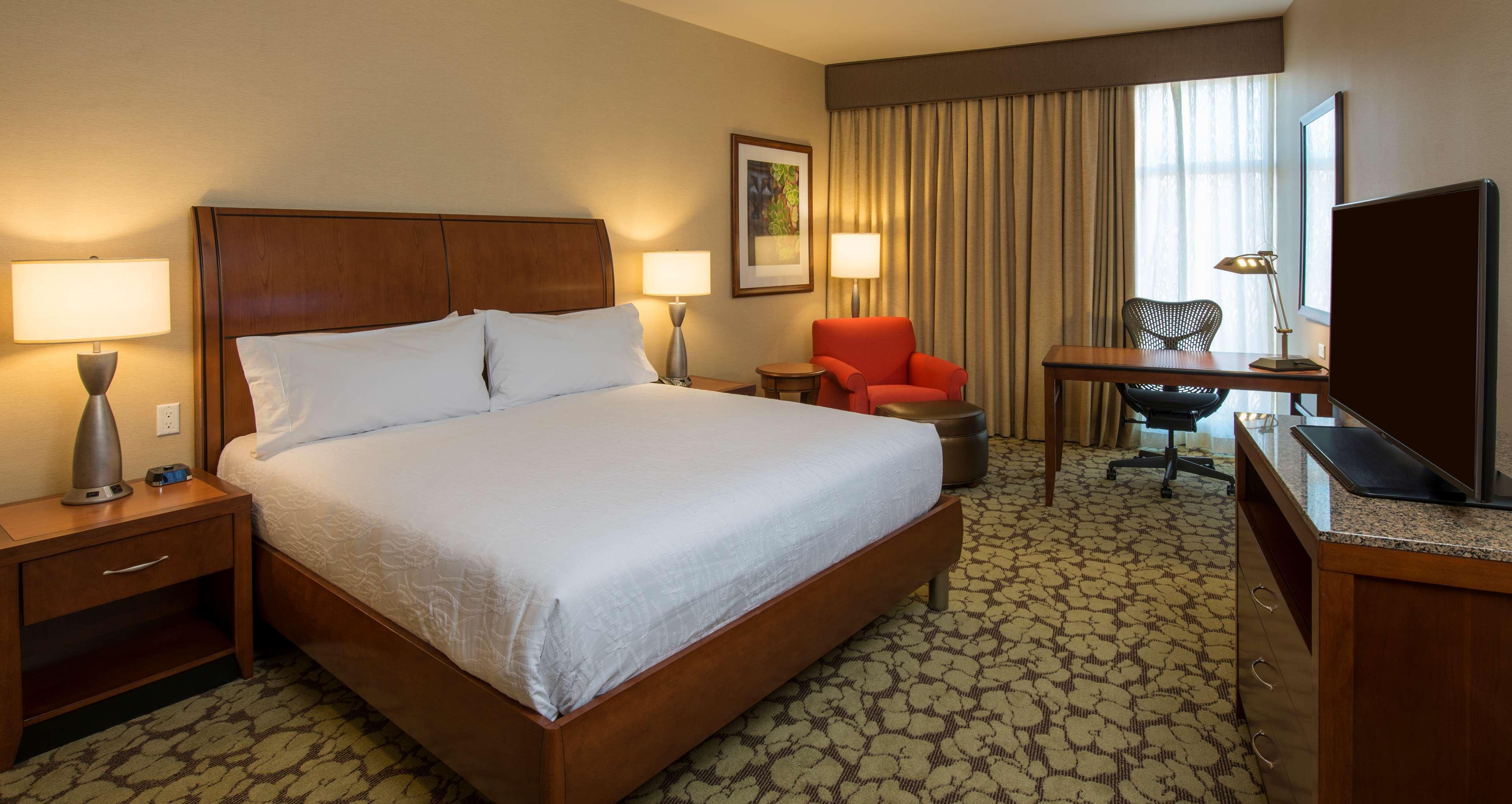 Hilton Garden Inn Alexandria Old Town National Harbor Zewnętrze zdjęcie