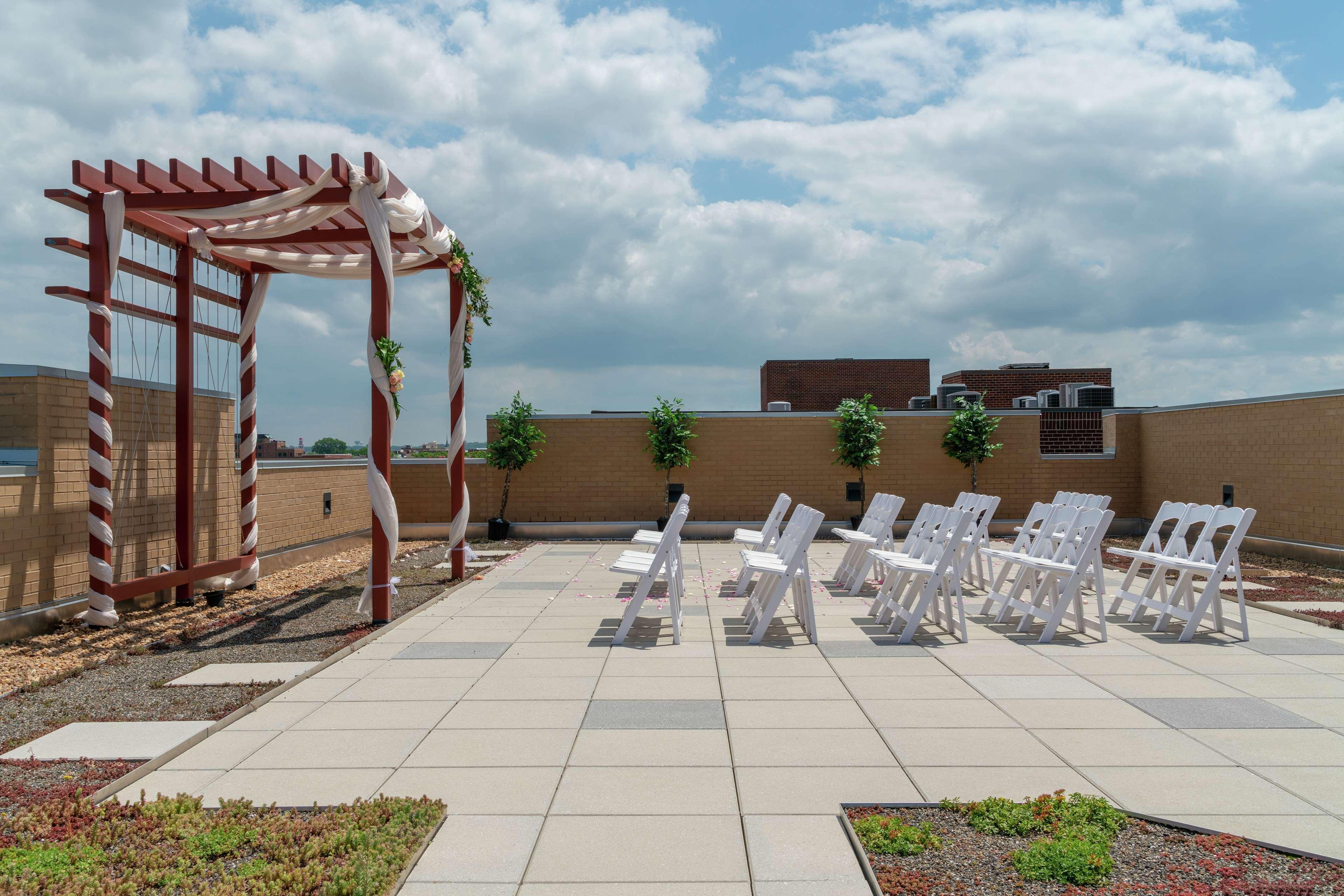 Hilton Garden Inn Alexandria Old Town National Harbor Zewnętrze zdjęcie