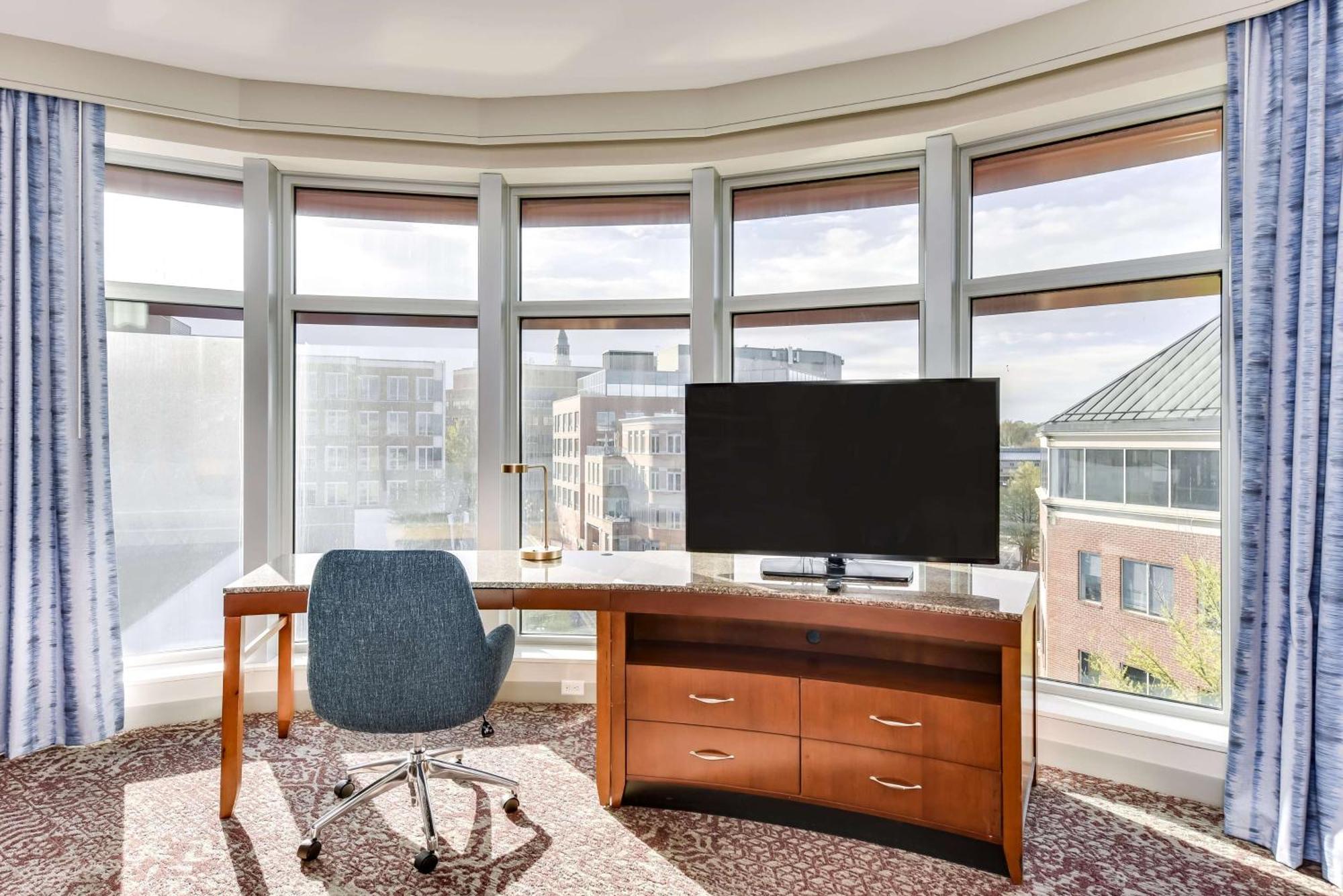 Hilton Garden Inn Alexandria Old Town National Harbor Zewnętrze zdjęcie